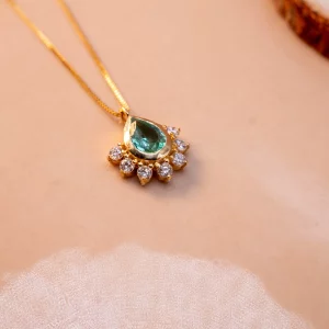 COLLAR TALISMAN ESMERALDA