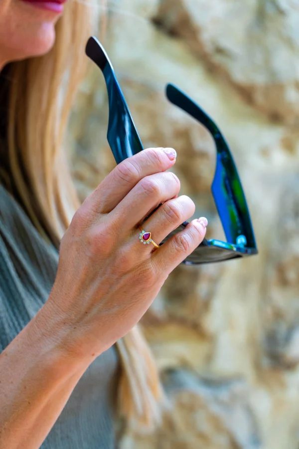 10092025-DSC08441 10092025-DSC08441